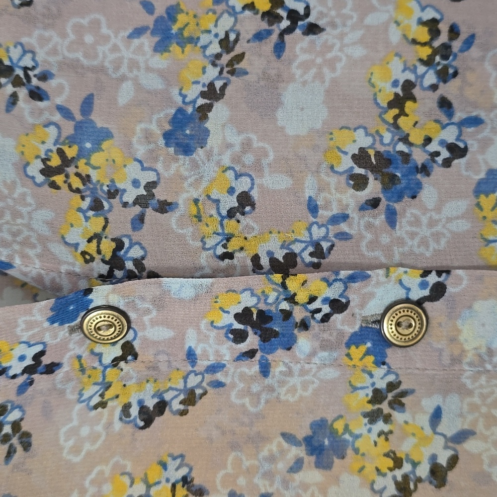 CAbi Yellow and Gray Floral Sleeveless Blouse Sz Sm - Picture 4 of 5